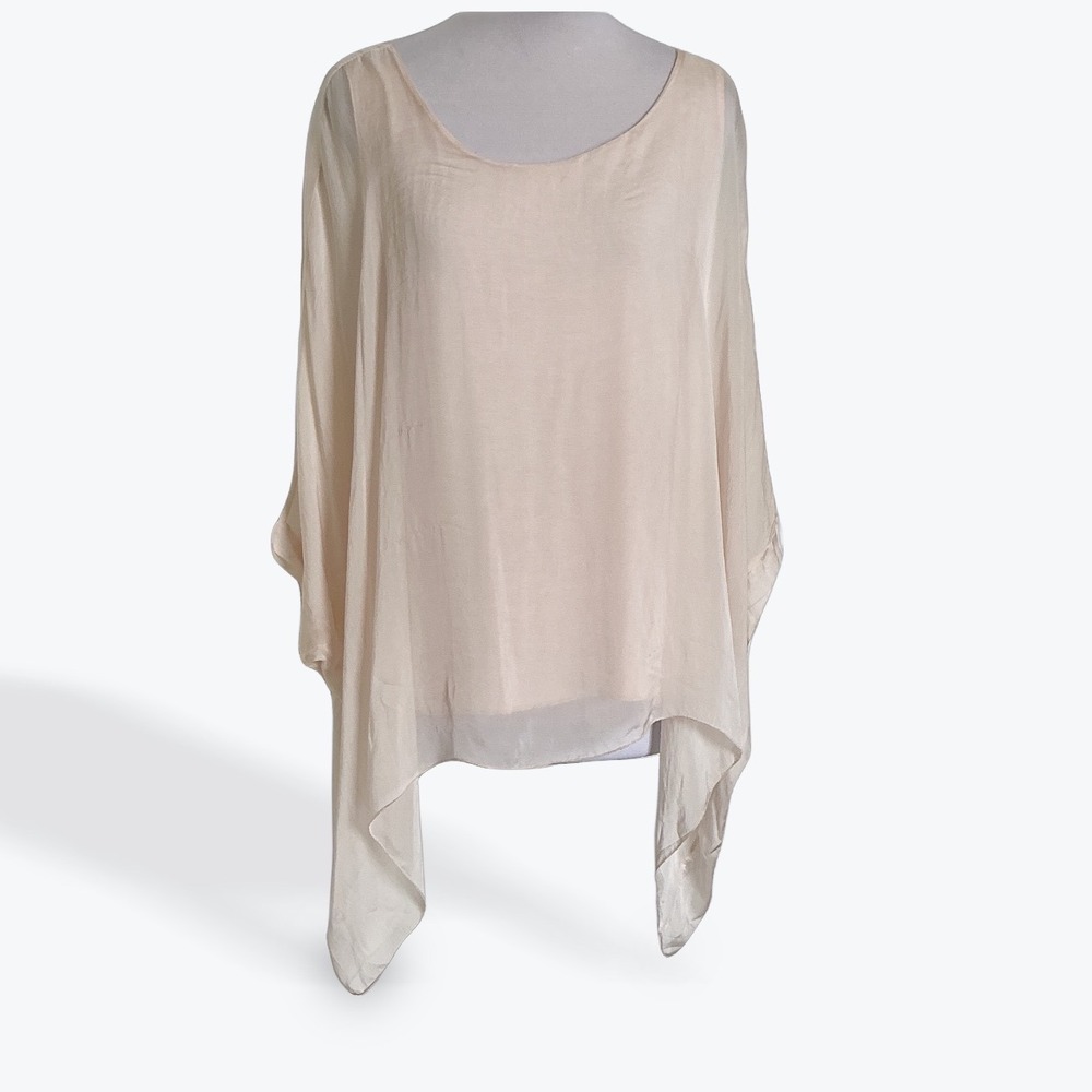 Cobblestone Living Italian Silk Poncho Top Blush Pink One Size Made in Italy NWT